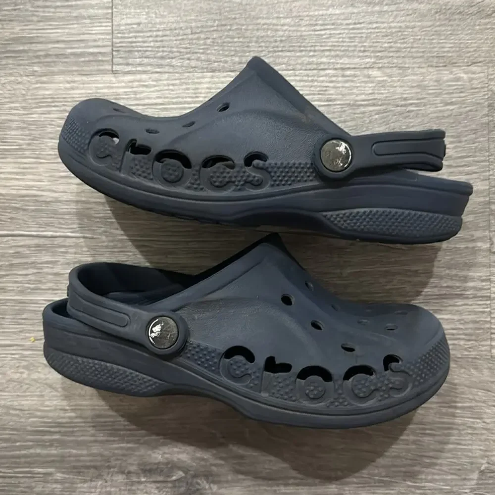 CROCS Baya Clog Navy Size 2